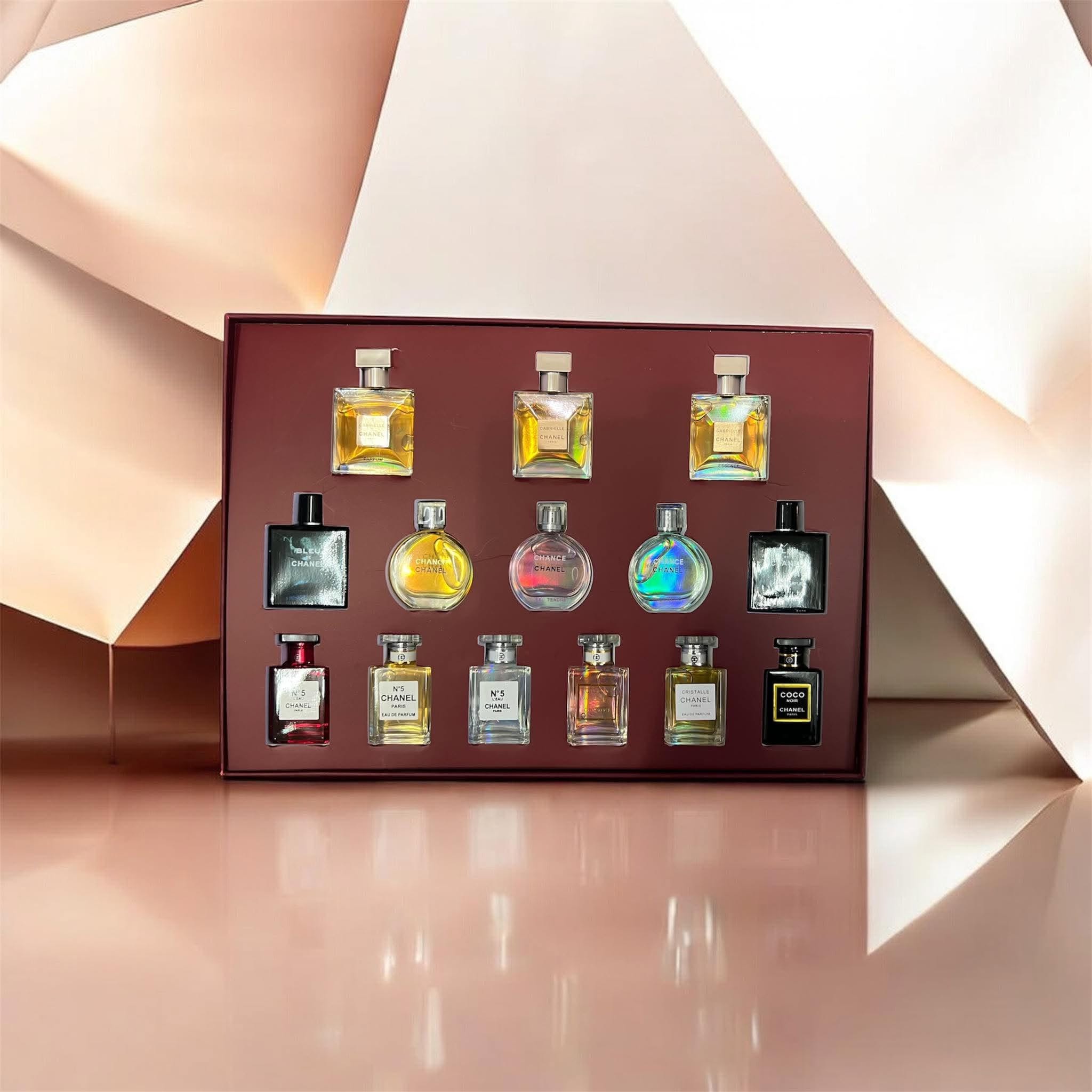 Set Mini Chanel Eau De Perfume Spray Red Box (7.5ml X 12pcs).